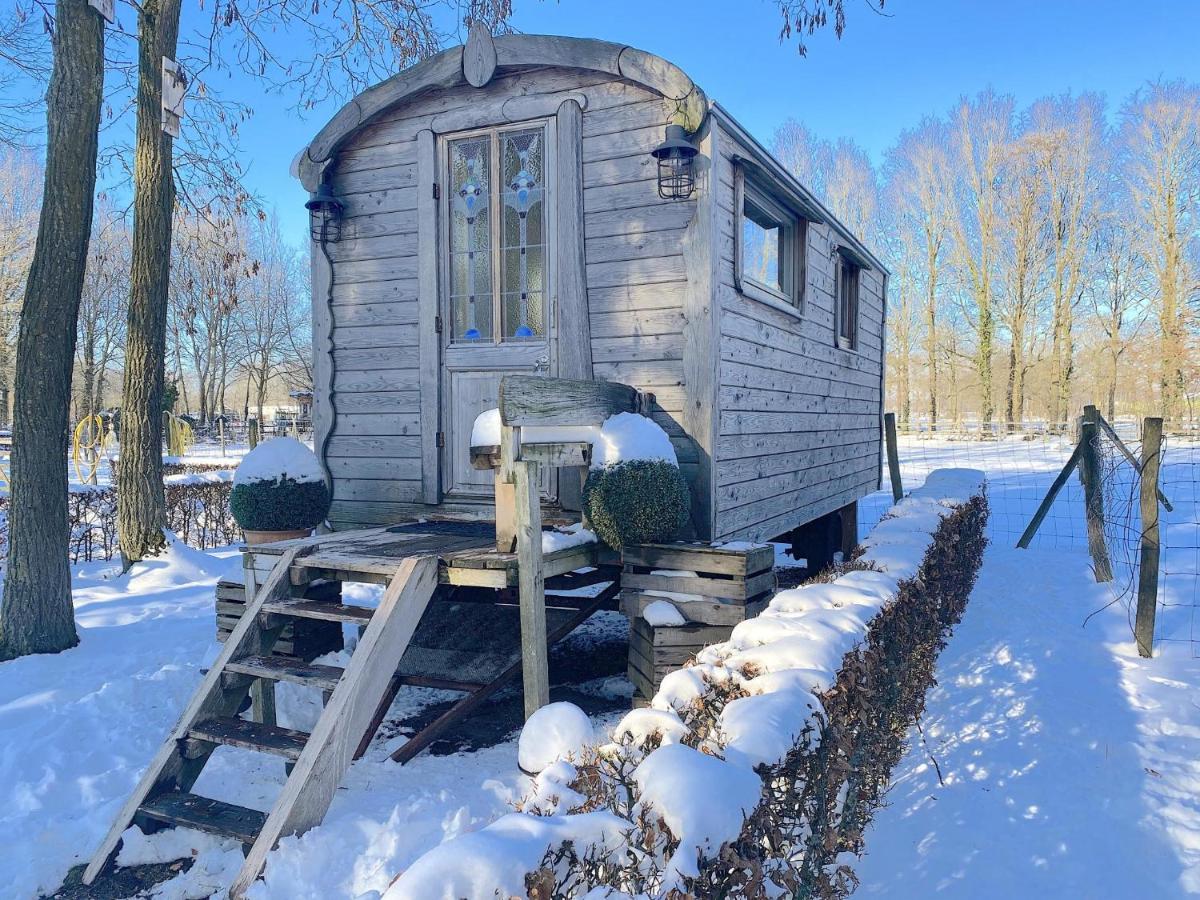 Pipowagen Het Oventje Villa Zeeland Luaran gambar