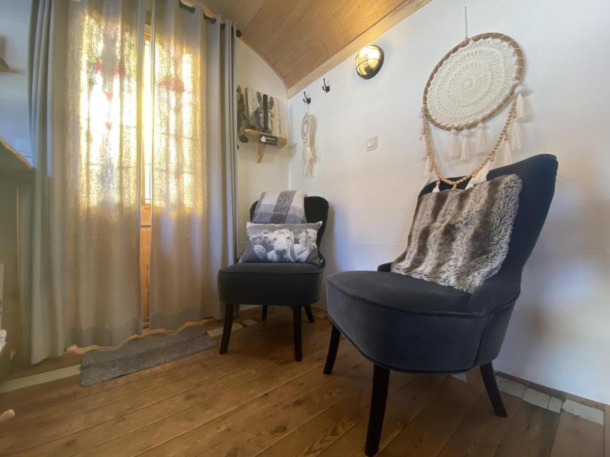 Pipowagen Het Oventje Villa Zeeland Luaran gambar